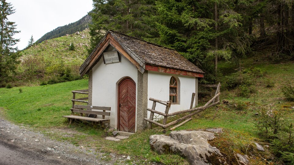 Schanz-Kapelle am Trisanna Ufer | © Bernhard Gruber – Photography