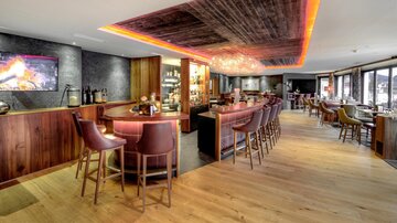 Bar06